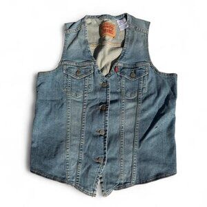 Levi’s Light Wash Denim Vest